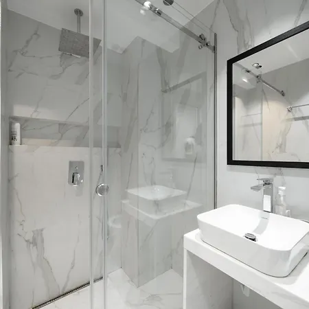 Comfy Modern Urban - *