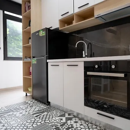 Comfy Modern Urban - * Tirana